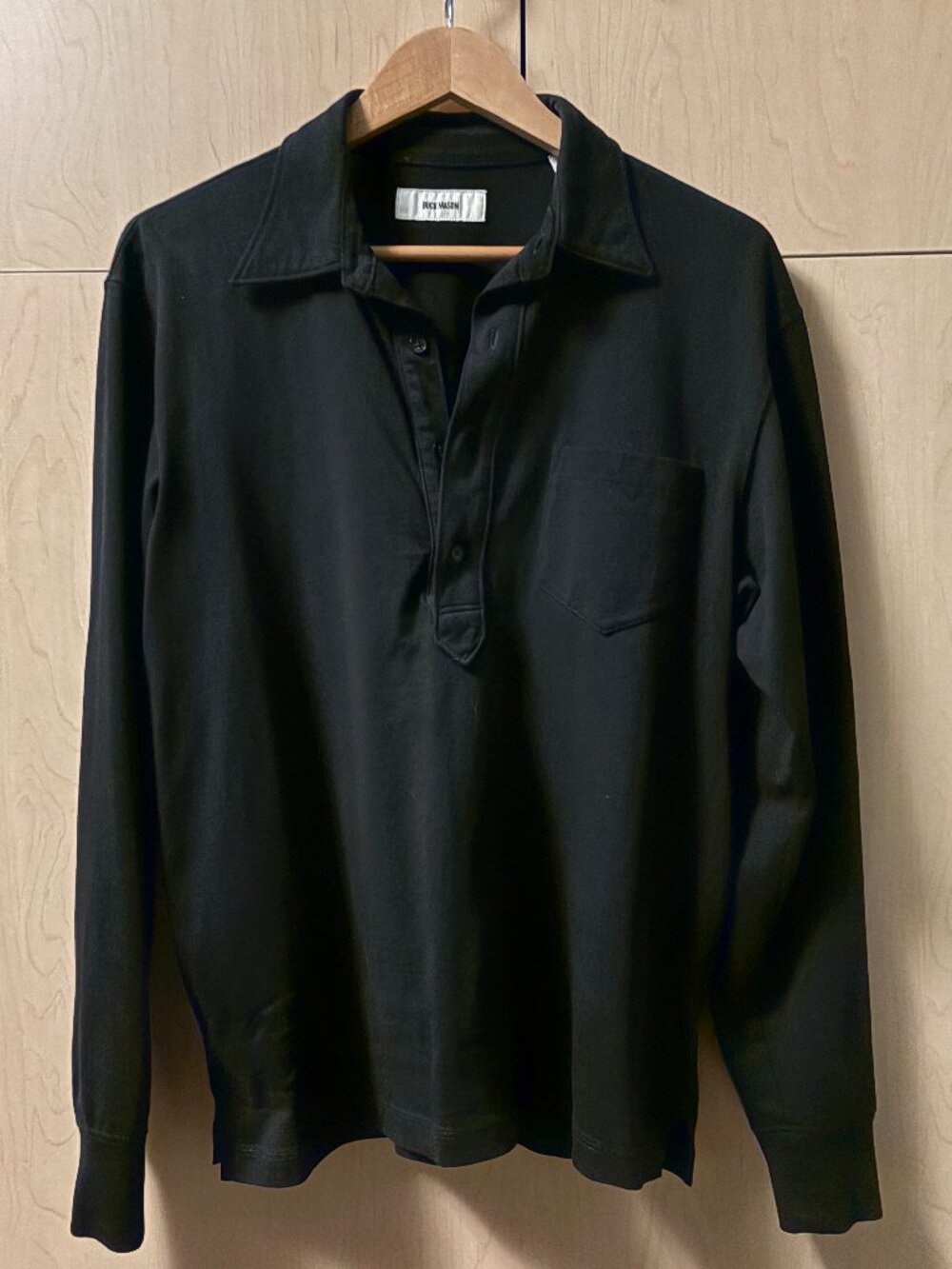 Men's Buck Mason Coolhand Cotton Popover Shirt in Black - Size Medium